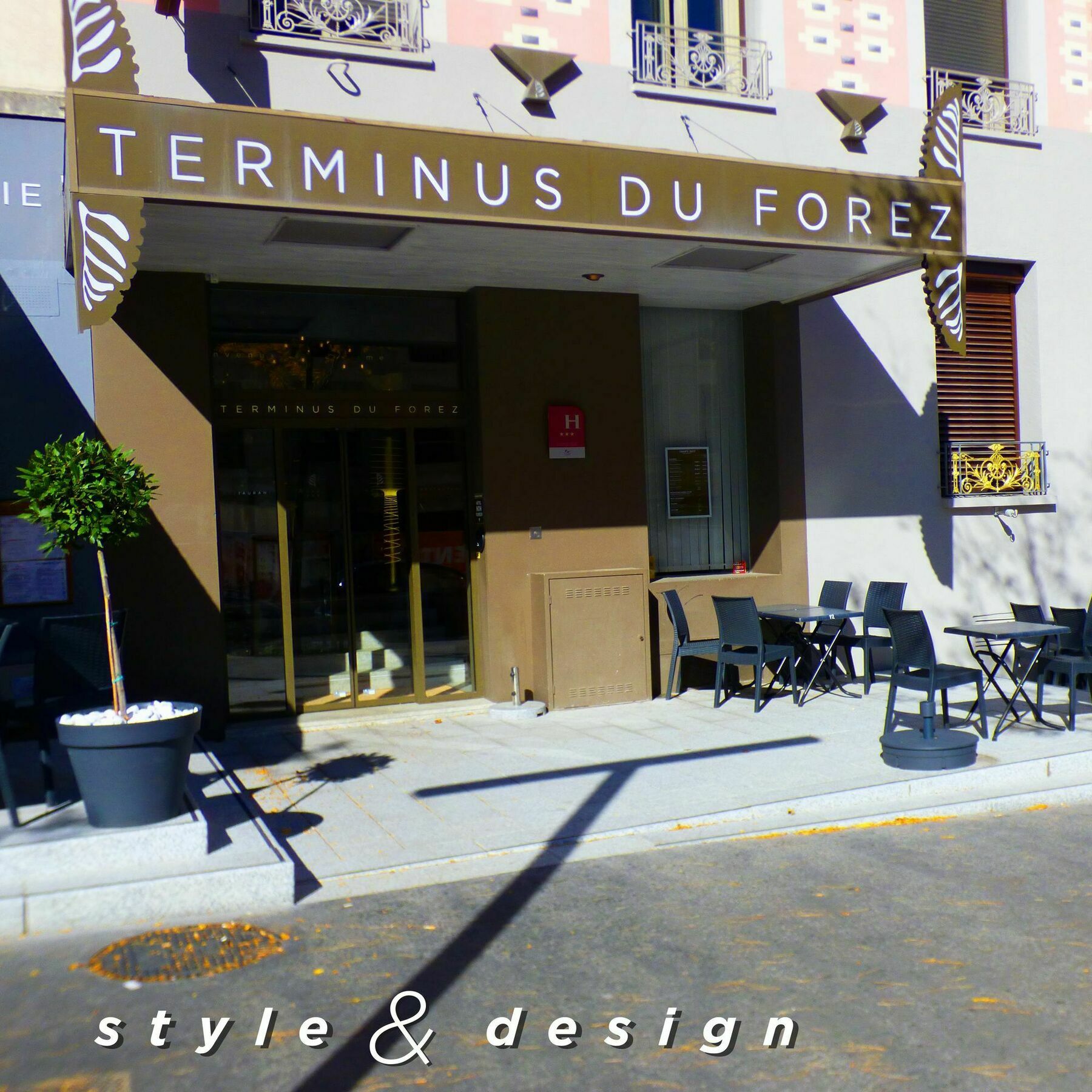 Terminus Du Forez Saint-Etienne Centre Gare Chateaucreux Exterior foto